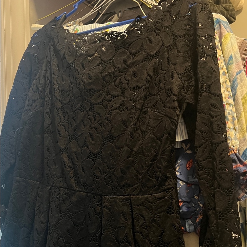 Elegant Black Lace Mini Dress